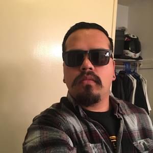 Meet your Posher, Cesar